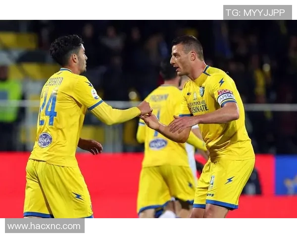 蒙扎与维琴察的激烈对决揭示意甲新赛季的竞争格局与球队实力对比分析