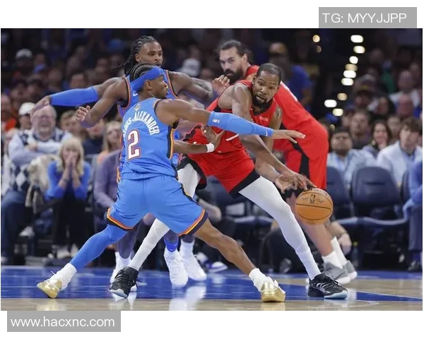 雷霆对决湖人隆多展现绝佳球技引发球迷热议 雷霆对决湖人隆多展现绝佳球技引发球迷热议