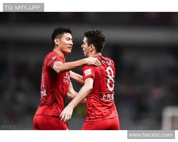 2020年国足与上港激战回顾：激情碰撞与未来展望的精彩瞬间