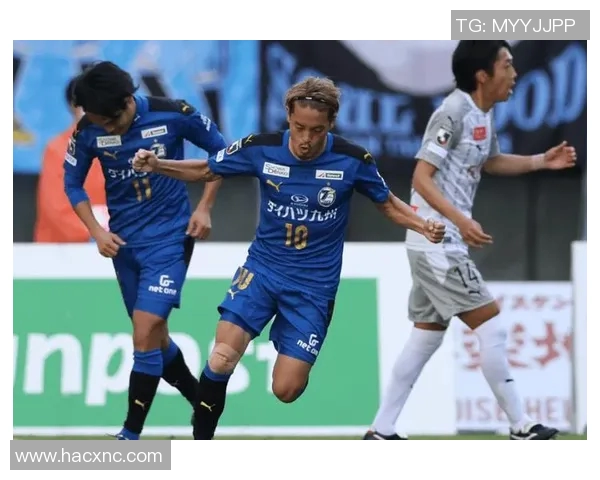 川崎前锋与鹿岛鹿角激战正酣精彩直播全程回顾与分析 川崎前锋与鹿岛鹿角激战正酣精彩直播全程回顾与分析